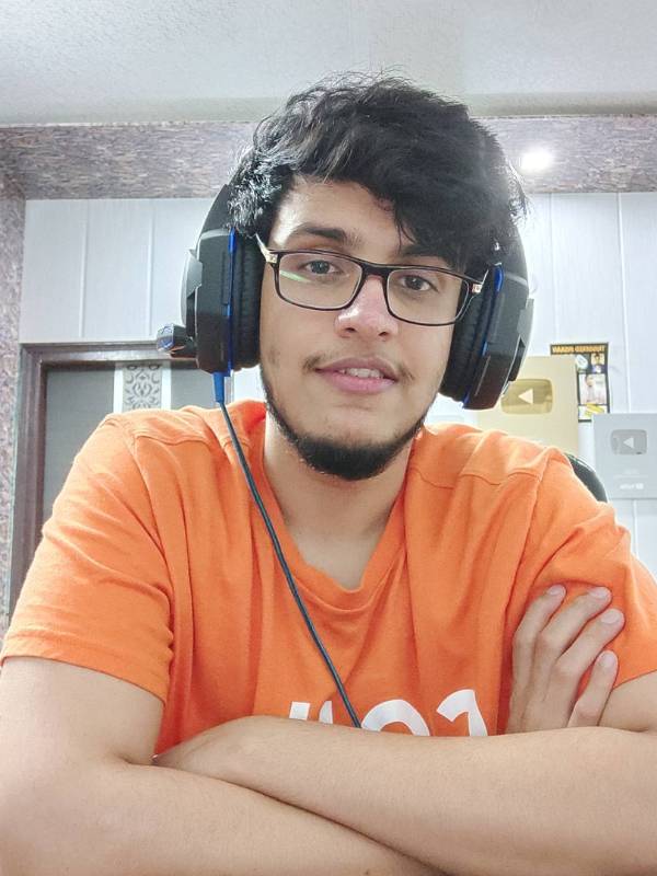 Live Insaan
