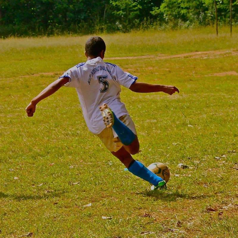 Scout op playing Football